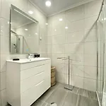 Crystal By Homing * Albufeira