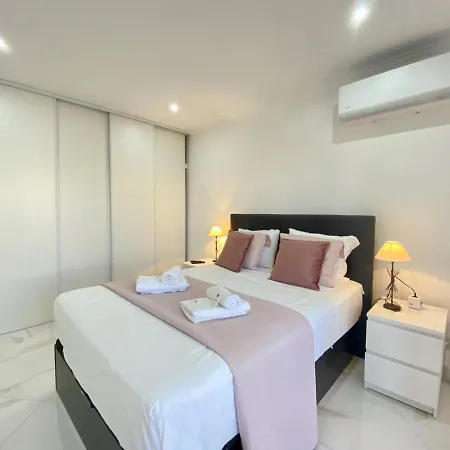 Apartment Crystal By Homing *